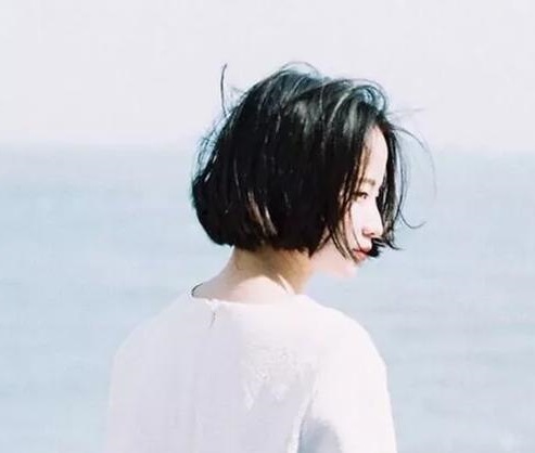 伊新直播间
